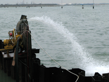 Fusina, idrovore che pompano acqua